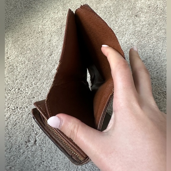 Louis Vuitton Monogram Tressor Wallet - Picture 12 of 14